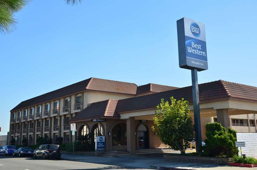 Best Western Norwalk Inn Exteriér fotografie