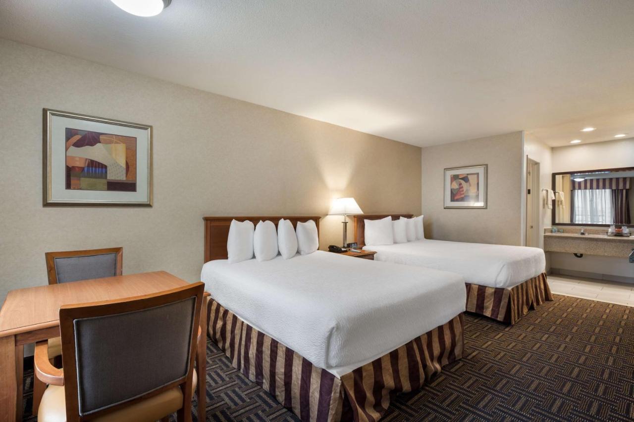 Best Western Norwalk Inn Exteriér fotografie