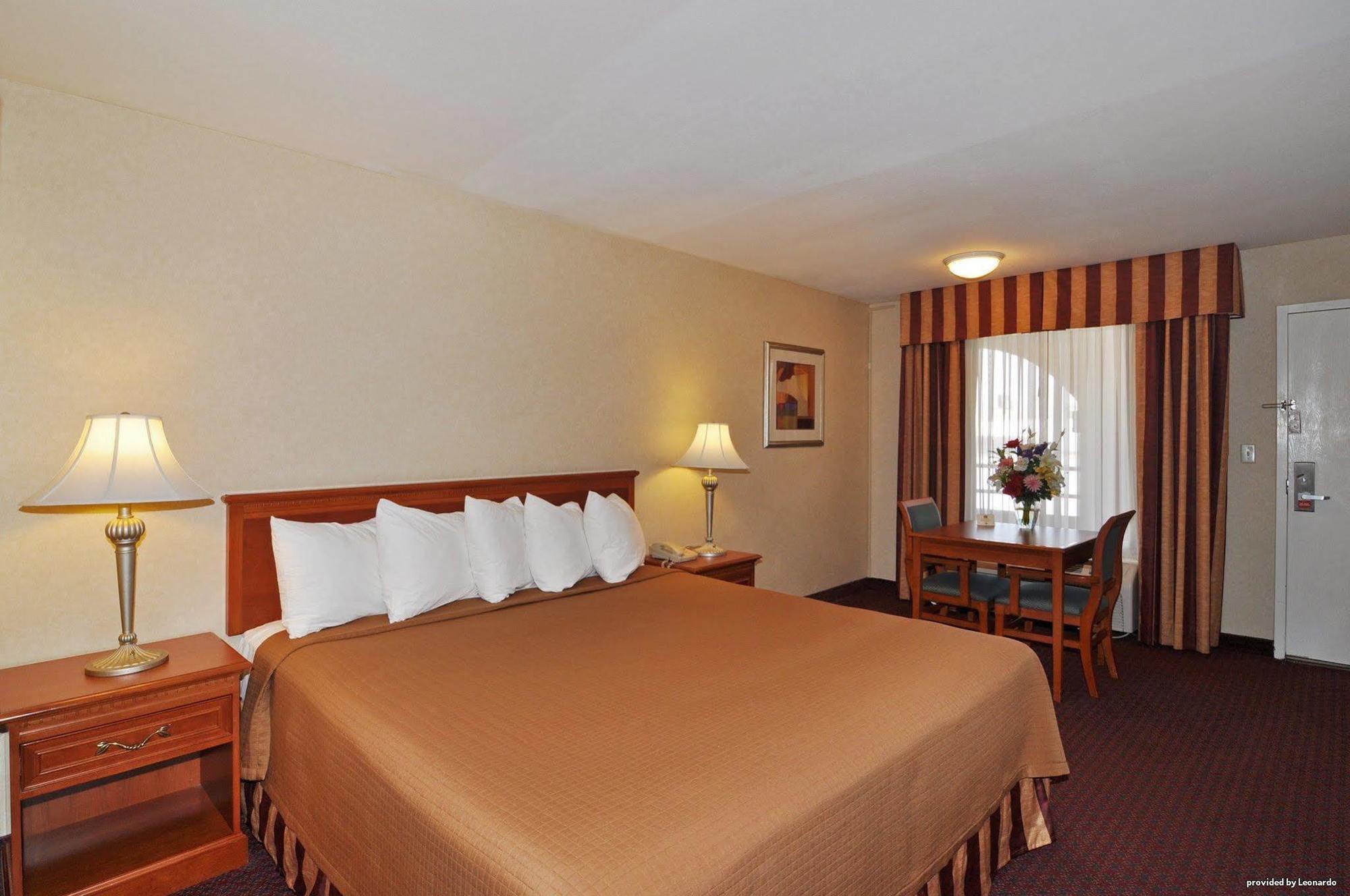Best Western Norwalk Inn Exteriér fotografie