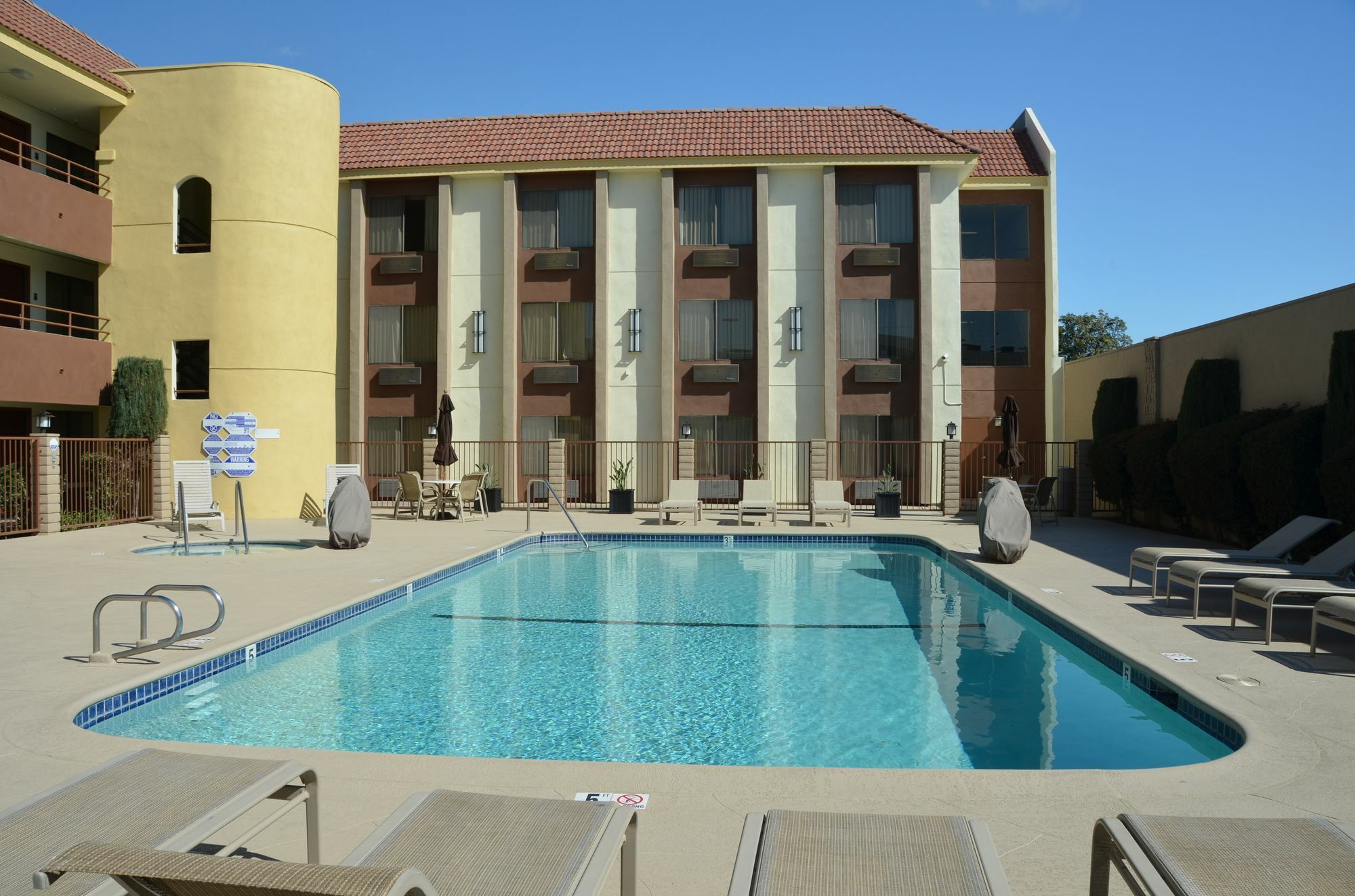Best Western Norwalk Inn Exteriér fotografie